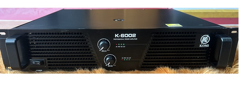 Cục đẩy Komi K6002
